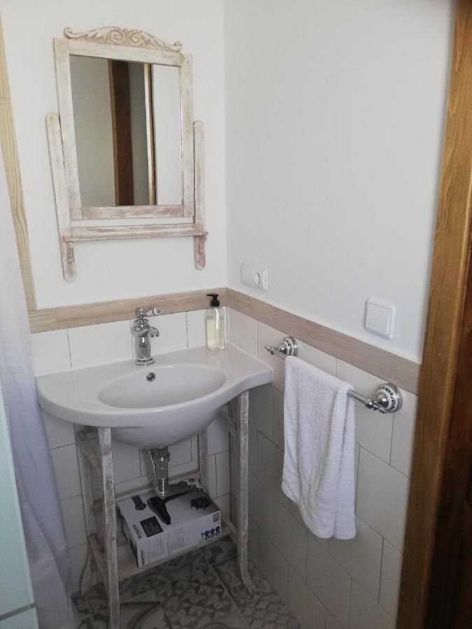 Hostal El Lugar De La Mancha Argamasilla de Alba Eksteriør bilde