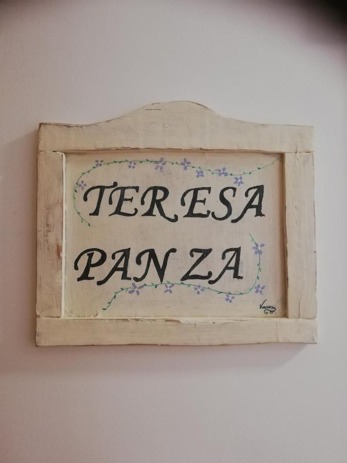 Hostal El Lugar De La Mancha Argamasilla de Alba Eksteriør bilde
